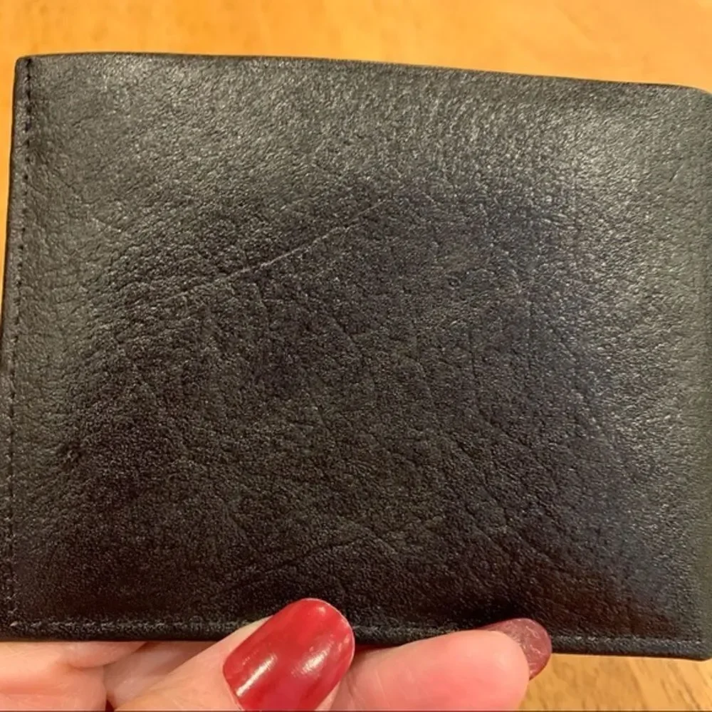 NWOT Swank Genuine Cowhide Black‎ Leather Bifold Wallet